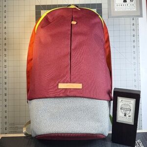 BELLROY®  |  BACKPACK+™  |  DARK-RED/GRAY  |  LIKE NEW  |  XLNT  |